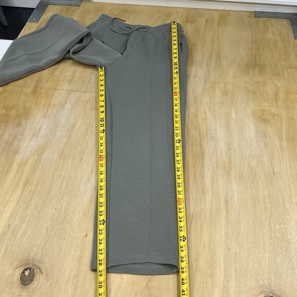 Nike Tech Fleece Reimagined Loose Fit Pants Mens Sz S (Waist 30-31) Light Green - Picture 6 of 14